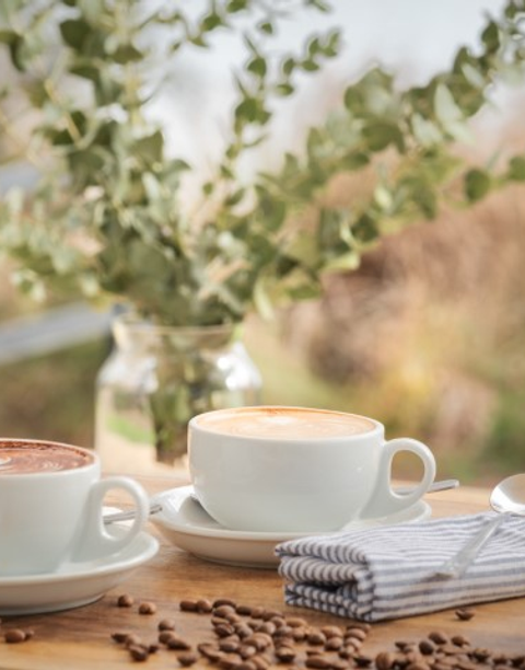 Coffee on the river at Lo Quay River Cafe